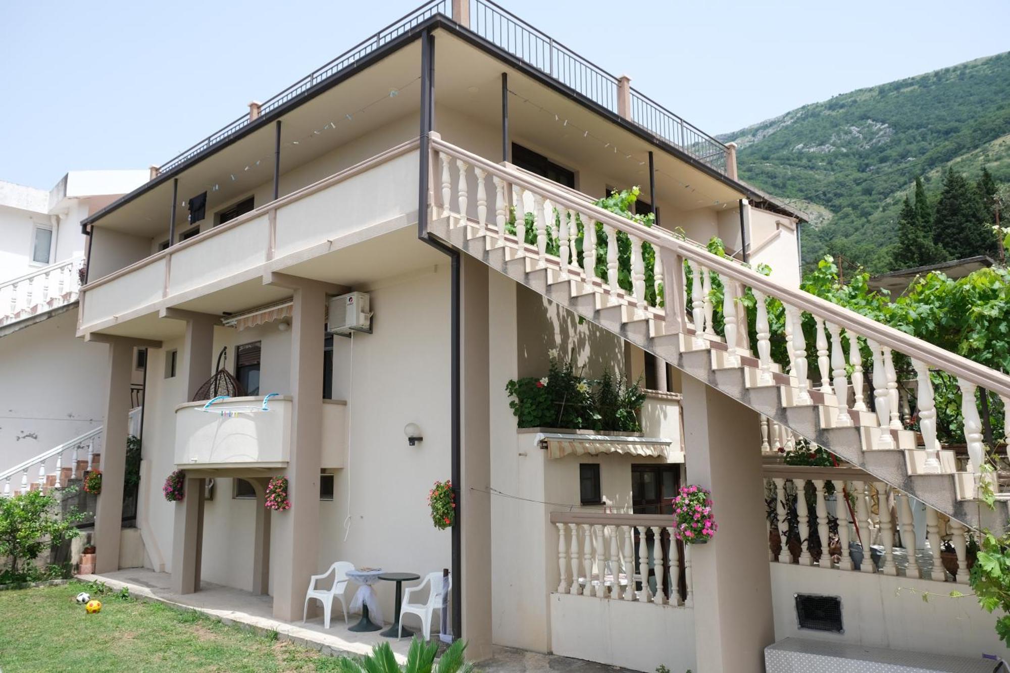 Apartmani Janosevic Sutomore Exterior photo